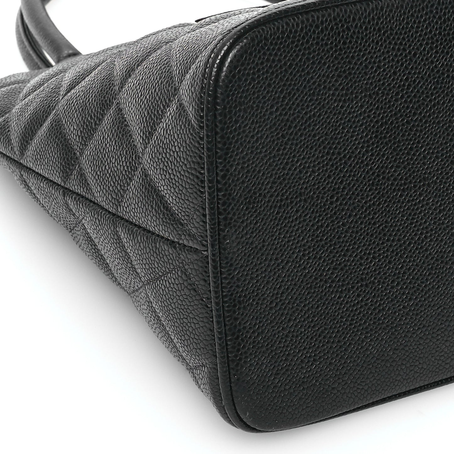 Caviar Quilted Medallion Tote Black