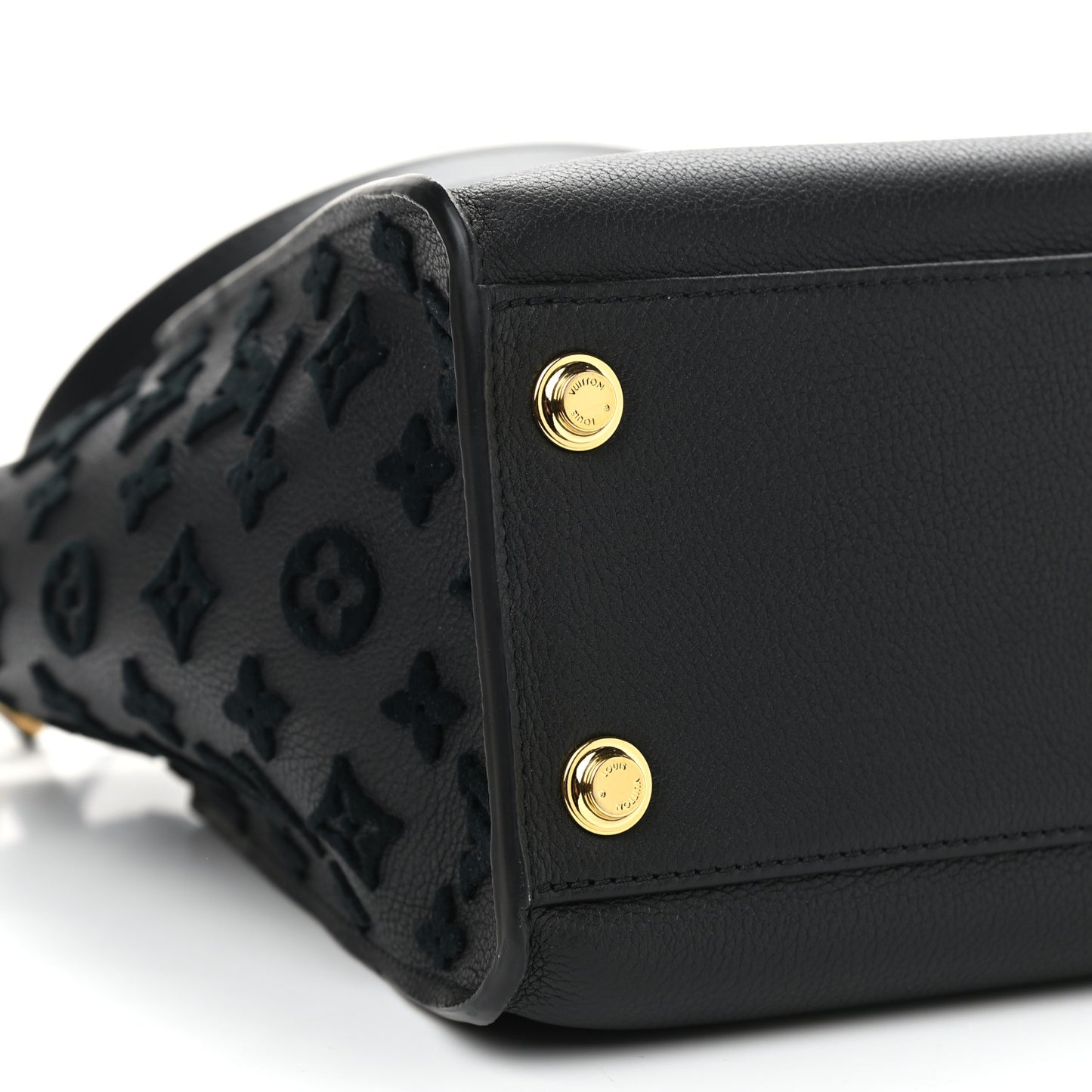 Calfskin Monogram Tufting On My Side Black