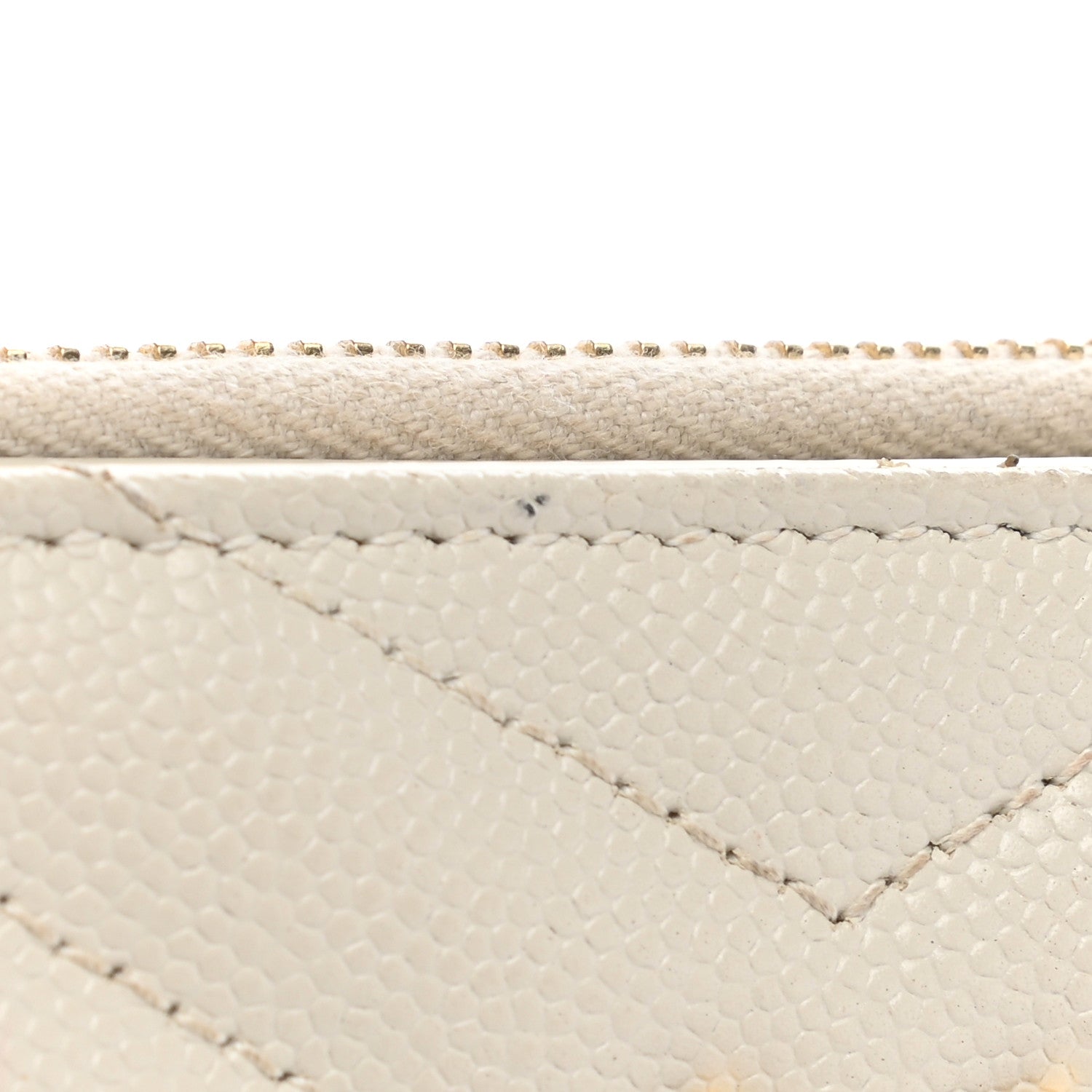 Saint Laurent Grain De Poudre Matelasse Chevron Monogram Zipped Card Case Crema Soft 8 of 9