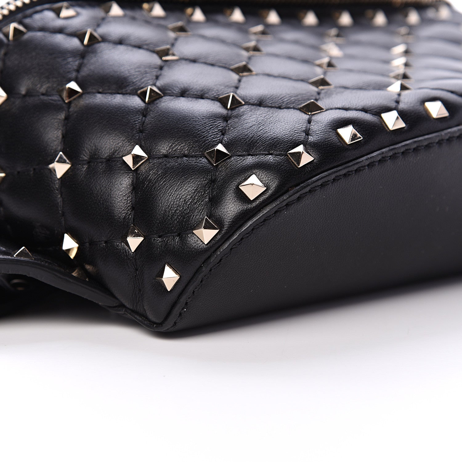 Valentino Garavani Lambskin Rockstud Spike Belt Bag 75 Black 7 of 8