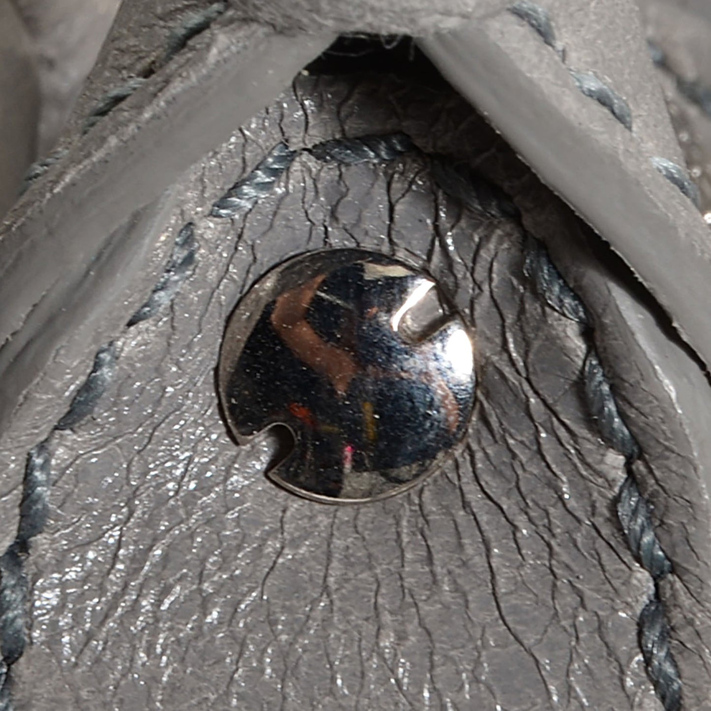 Agneau Giant 12 Silver Hardware Work Gris Pyrite