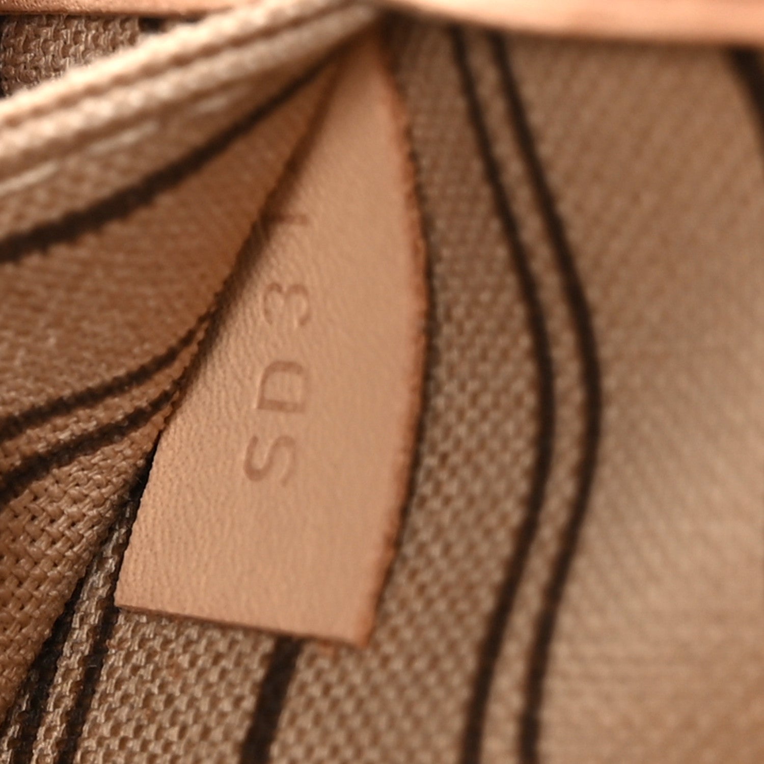 Louis Vuitton Monogram Neo Neverfull MM 9 of 10
