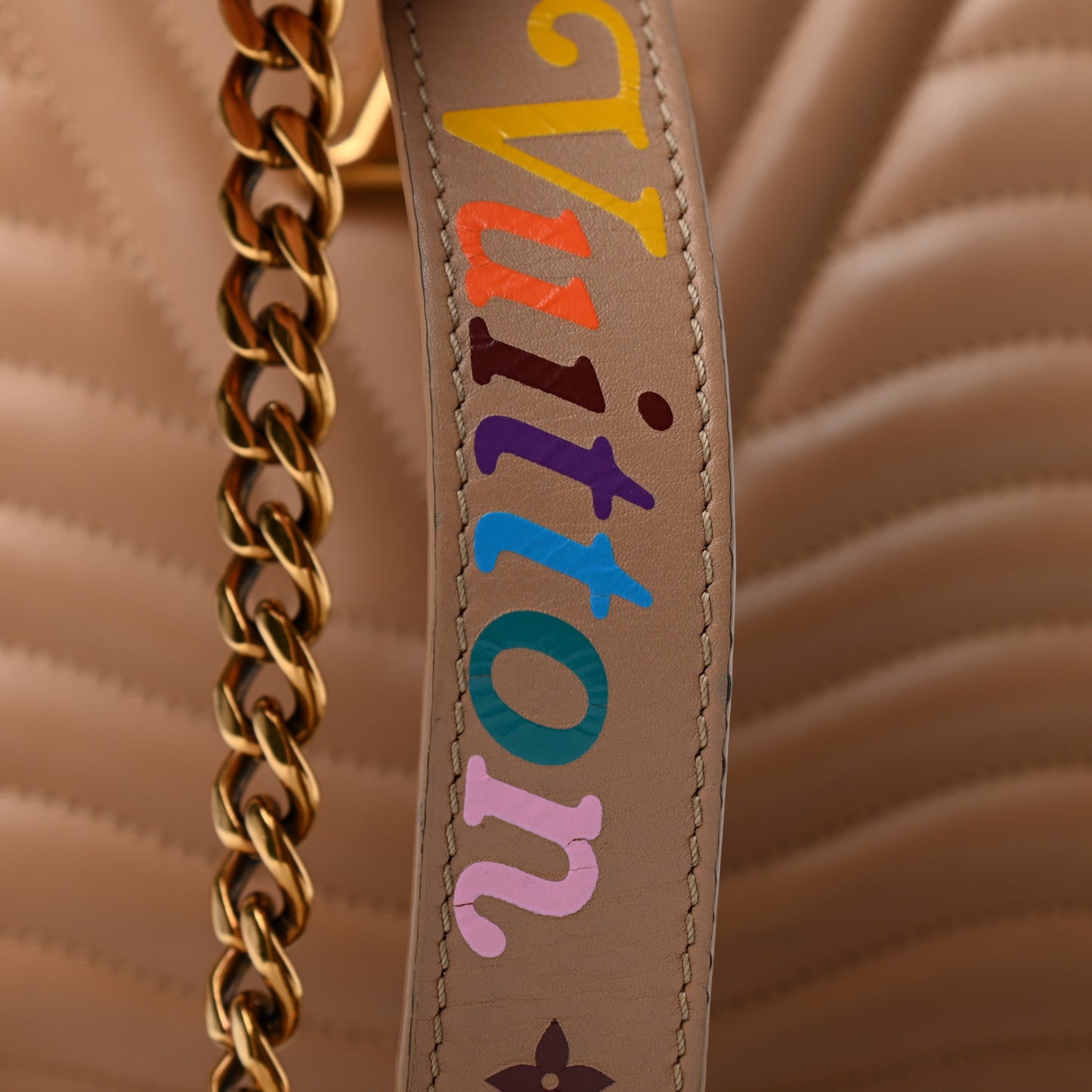 Calfskin New Wave Chain Tote Noisette