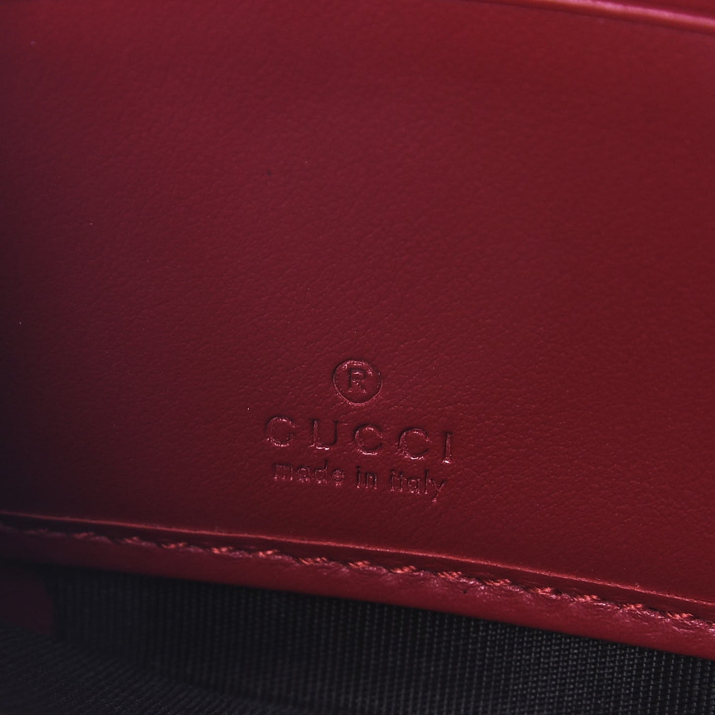 Calfskin Matelasse GG Marmont Zip Around Wallet Hibiscus Red