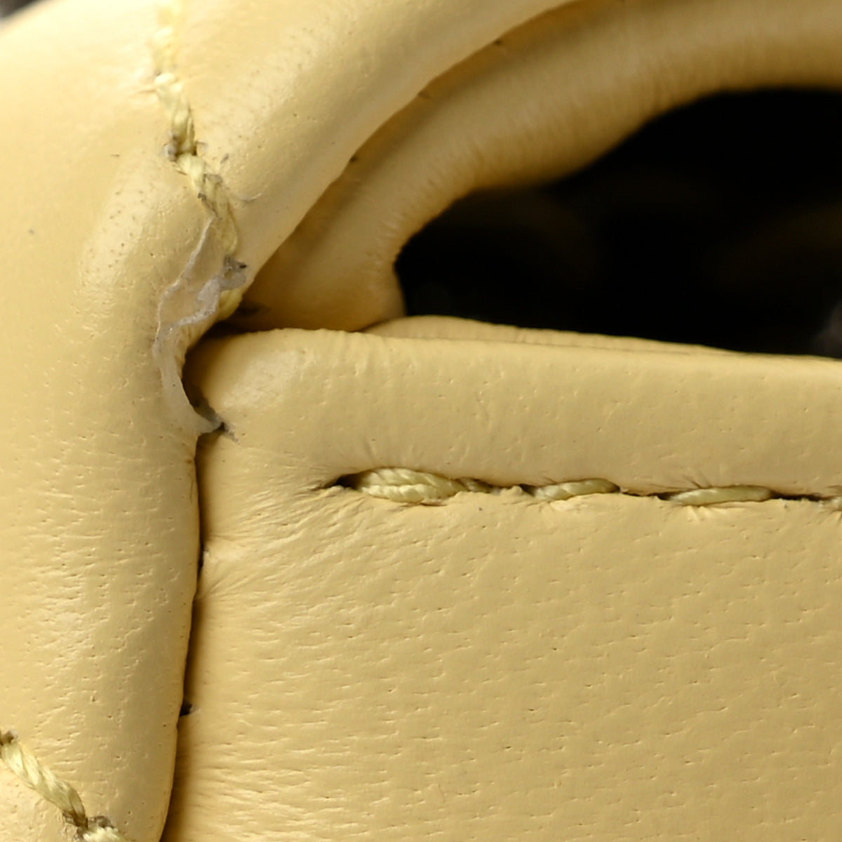 Lambskin Matelasse Small GG Marmont Shoulder Bag Yellow