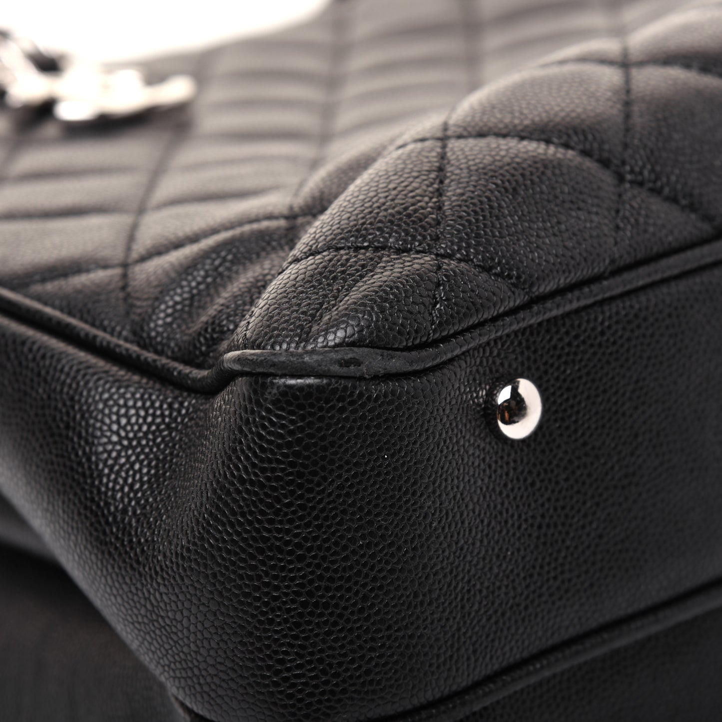 Caviar Quilted Urban Companion Top Handle Shopping Tote Black
