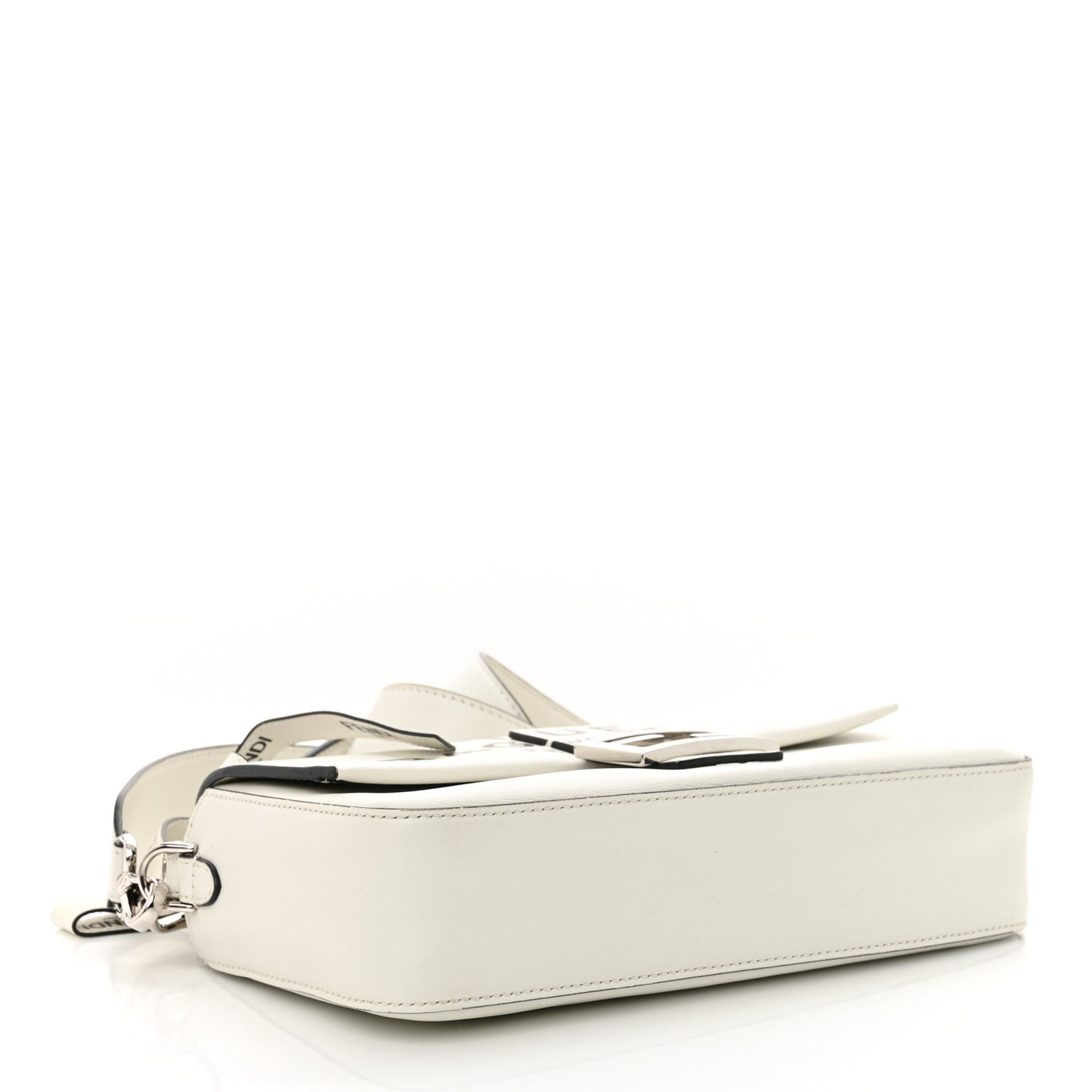 X MARC JACOBS Nappa Logo Medium Baguette White