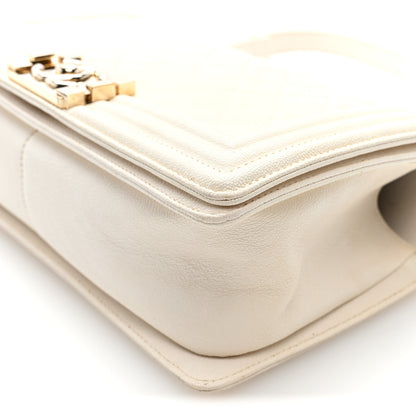Chanel Caviar Quilted Medium Boy Flap White White 10 of 10