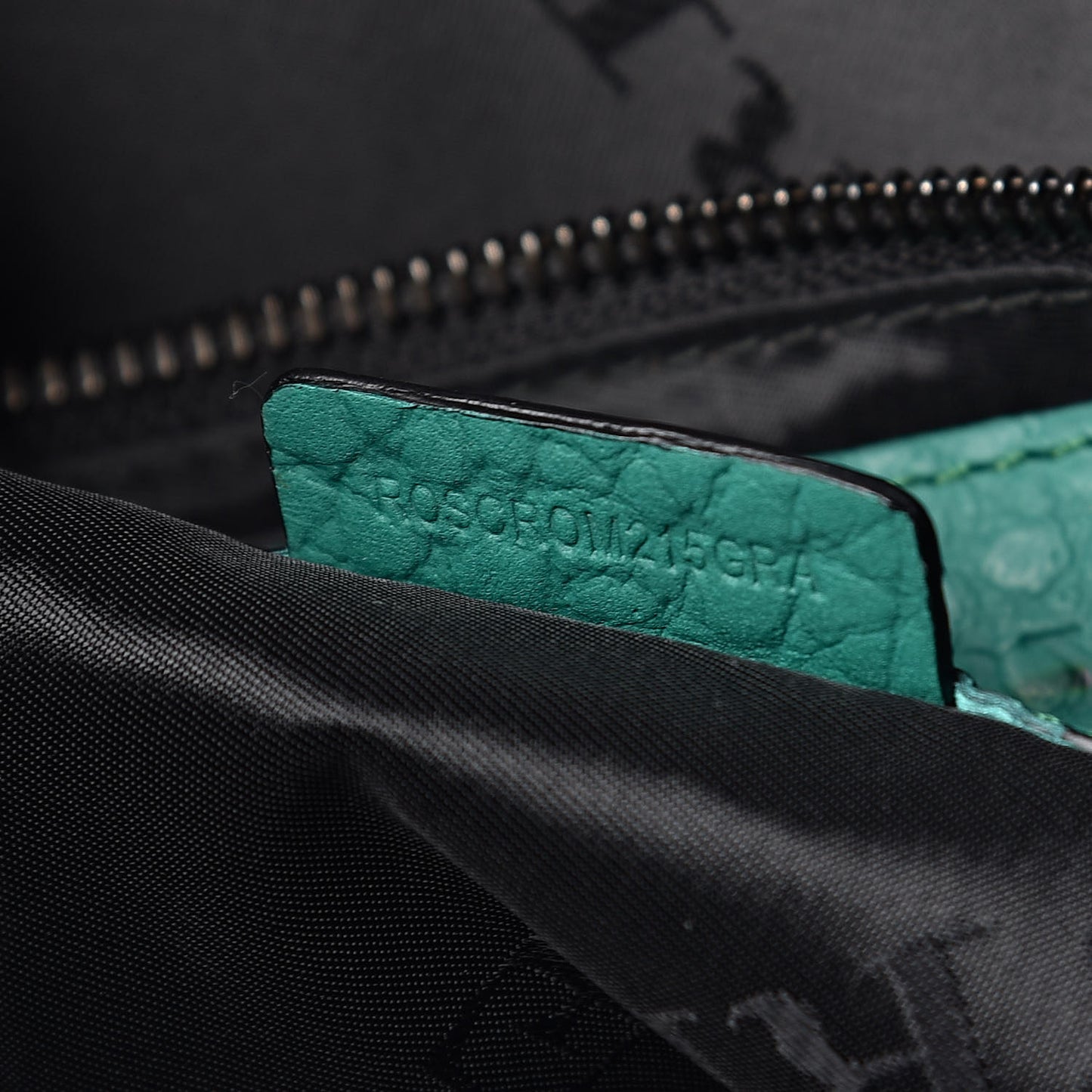 Signature Grain Briefcase Green
