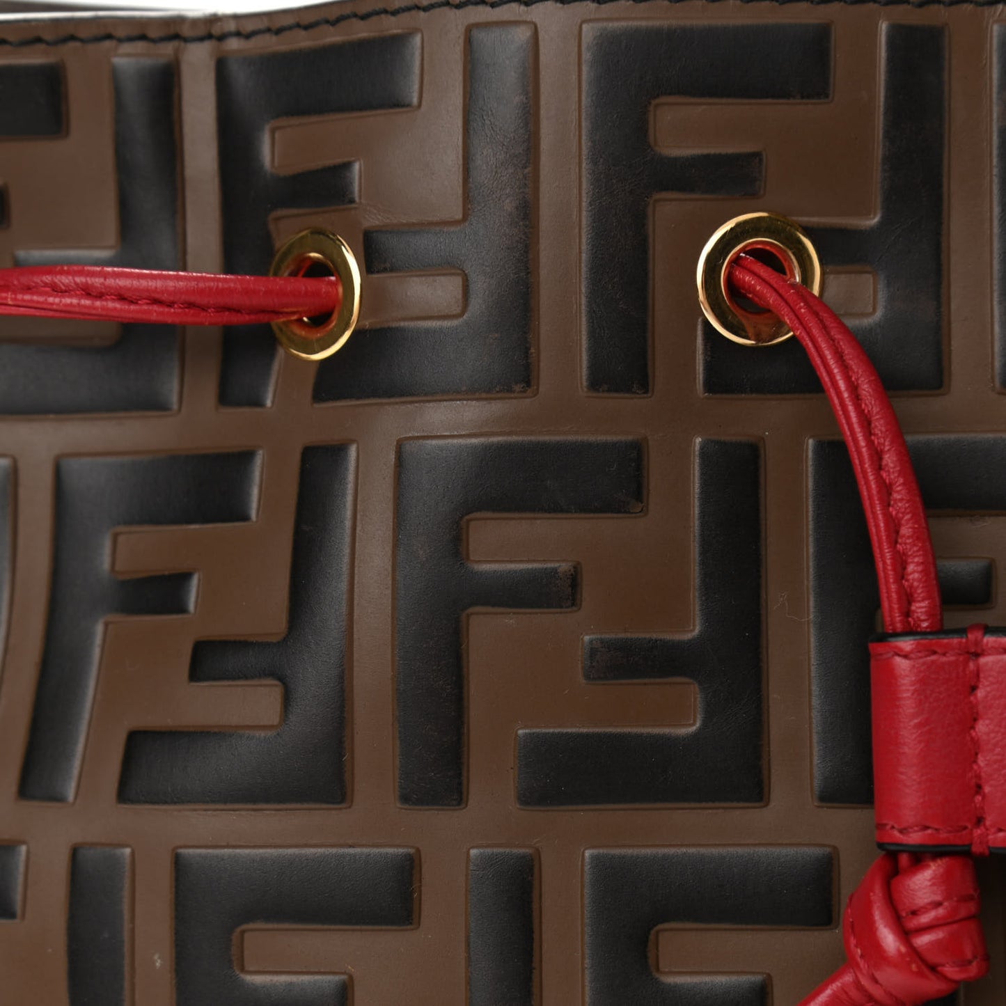 Vitello Grace F is Fendi Bi-Color FF 1974 Embossed Grande Mon Tresor Bucket Bag Maya Black Fragola