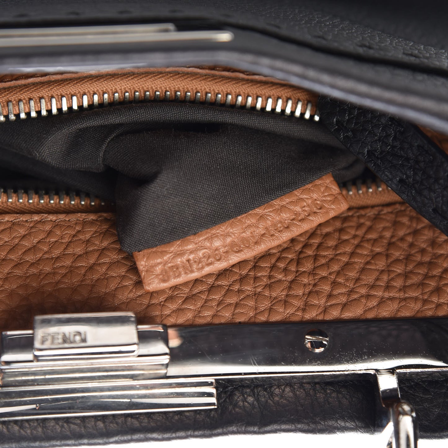 Cuoio Romano Selleria Bi-Color Medium Peekaboo Iconic Satchel Black Mou
