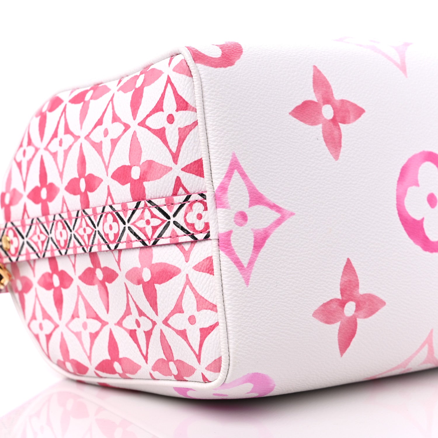 Louis Vuitton Monogram Giant By The Pool 2.0 Speedy Bandouliere 25 Rose 7 of 8