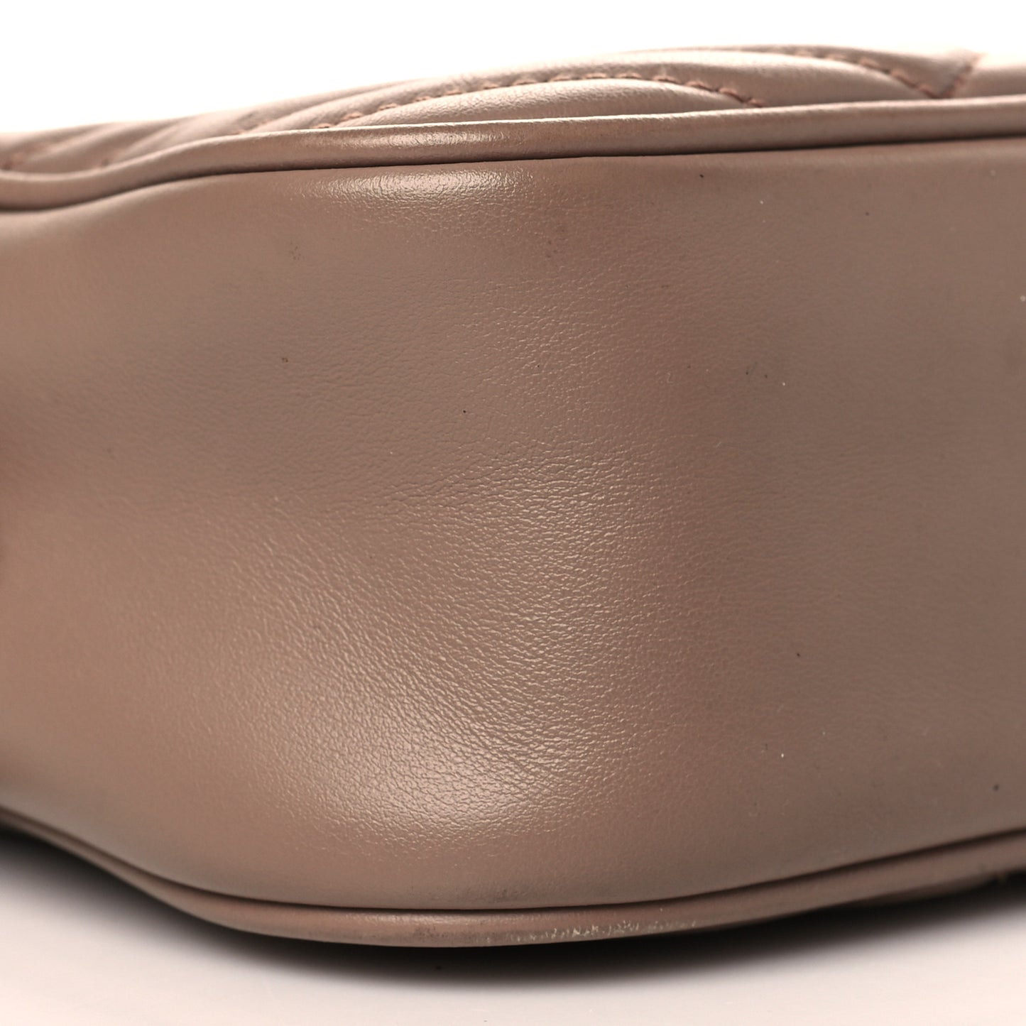 Calfskin Matelasse Small GG Marmont Chain Shoulder Bag Porcelain Rose