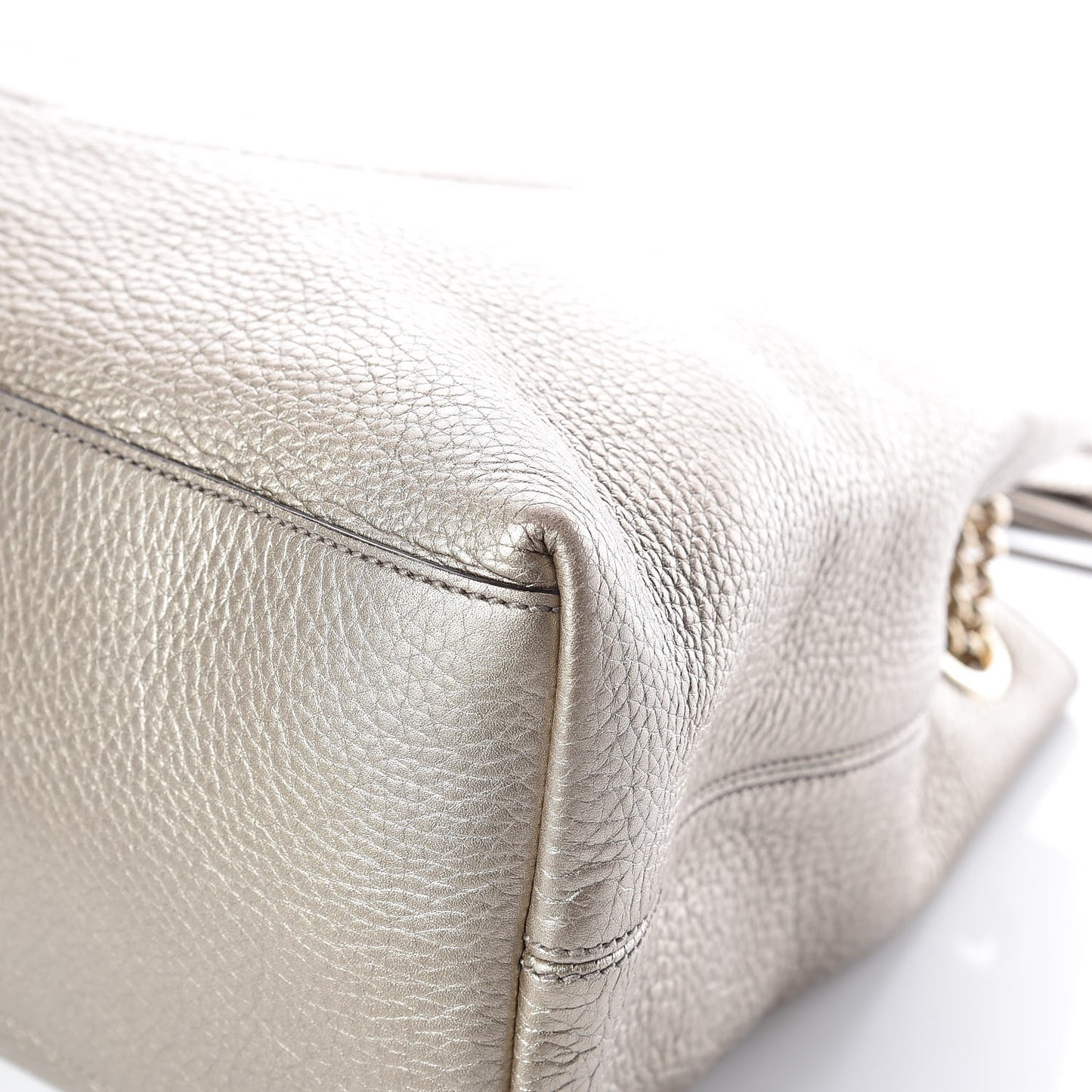 Metallic Pebbled Calfskin Medium Soho Chain Shoulder Bag Golden Beige