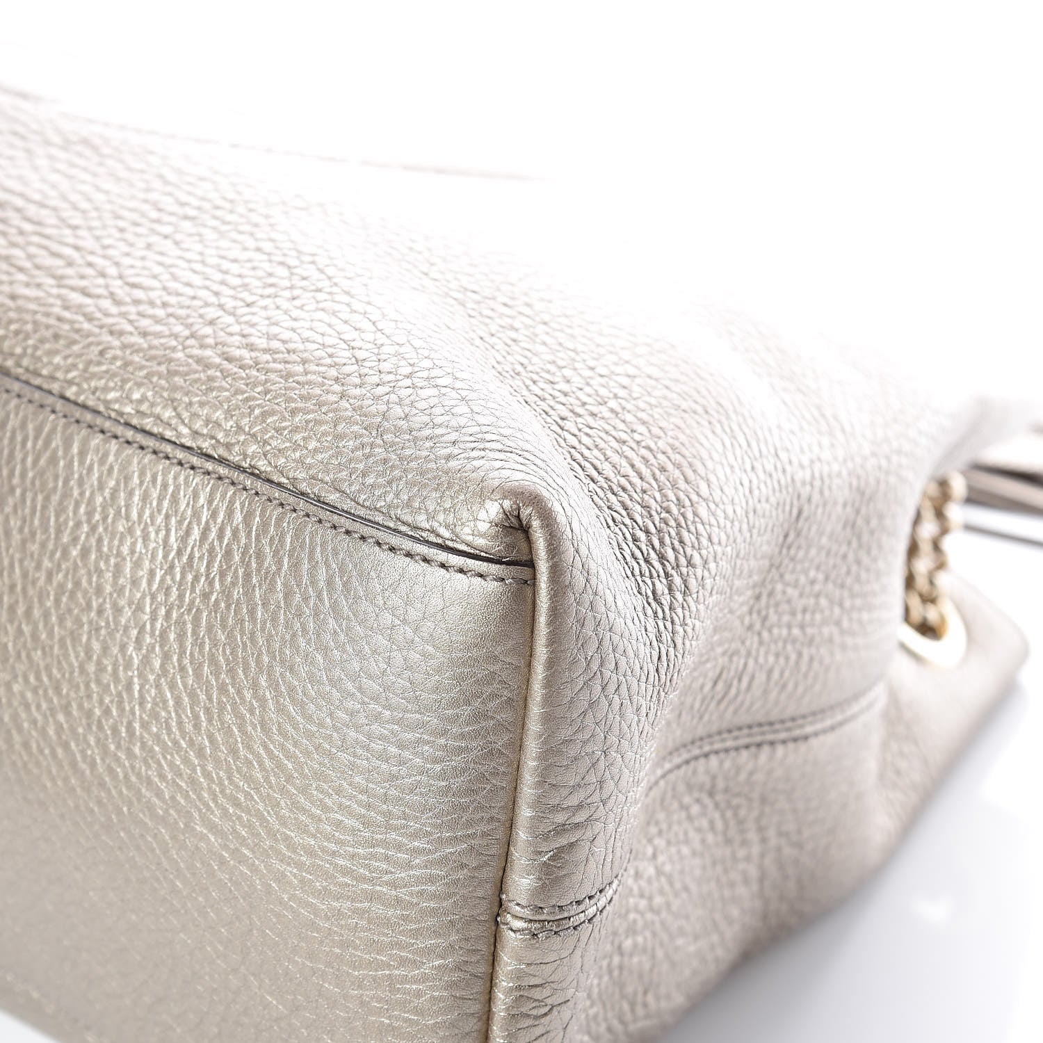 Gucci Metallic Pebbled Calfskin Medium Soho Chain Shoulder Bag Golden Beige 10 of 13