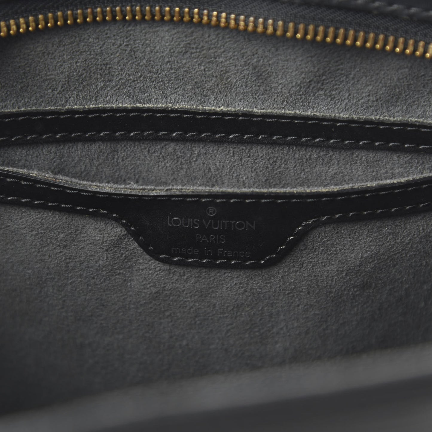 Epi Saint Jacques PM Long Straps Black