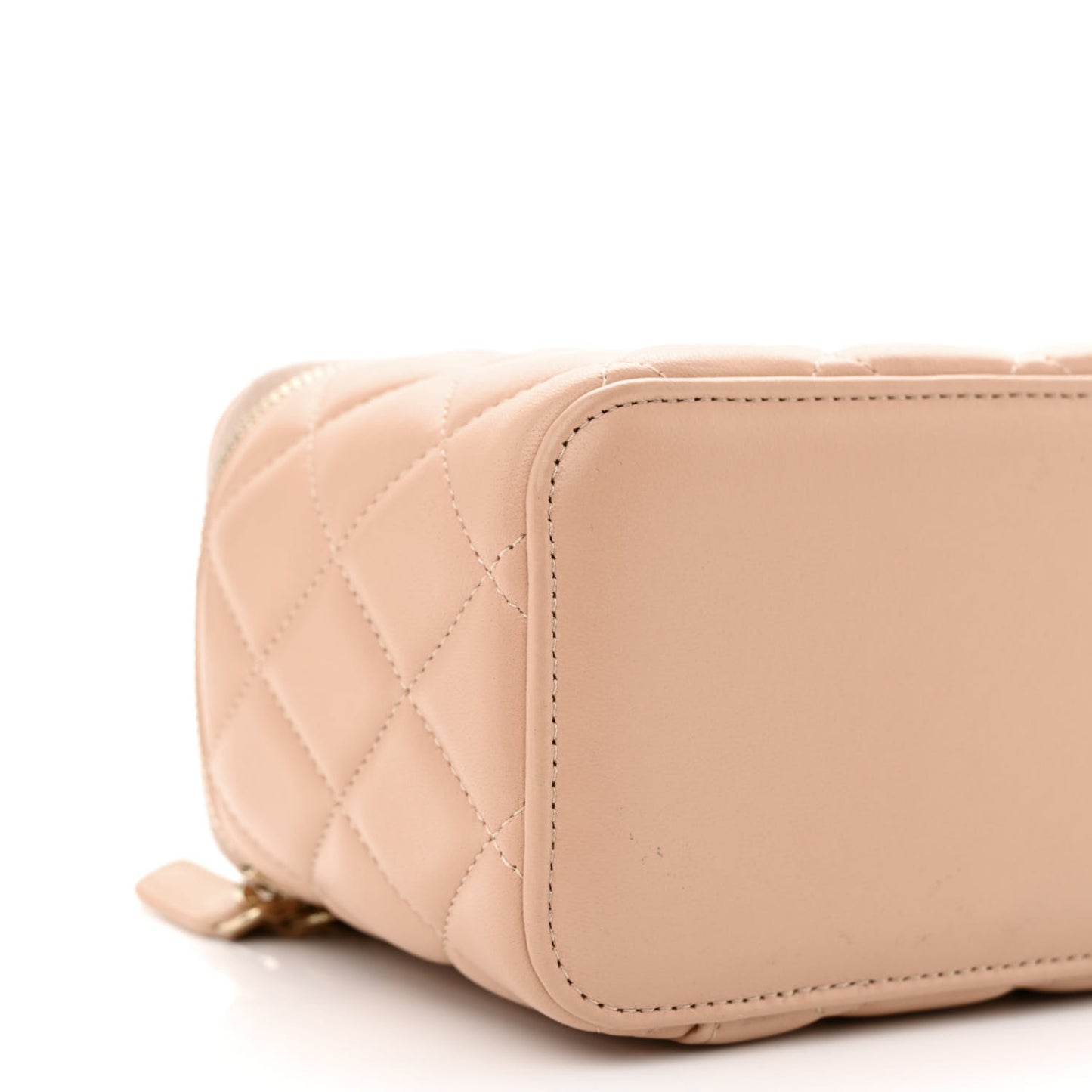 Lambskin Quilted Small Top Handle Vanity Case With Chain Beige