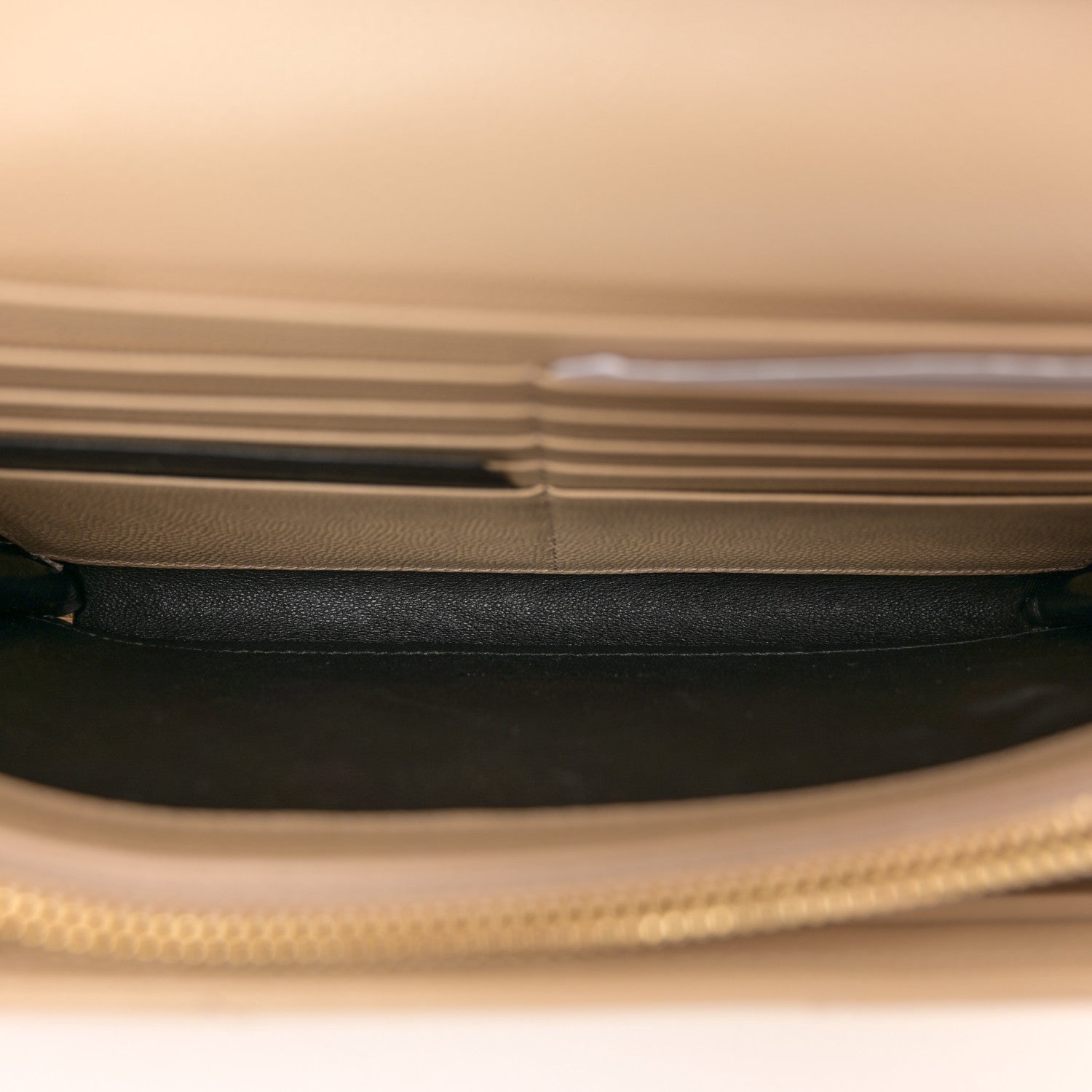 Saint Laurent Grain De Poudre Matelasse Chevron Monogram Chain Wallet Nude Powder 5 of 11