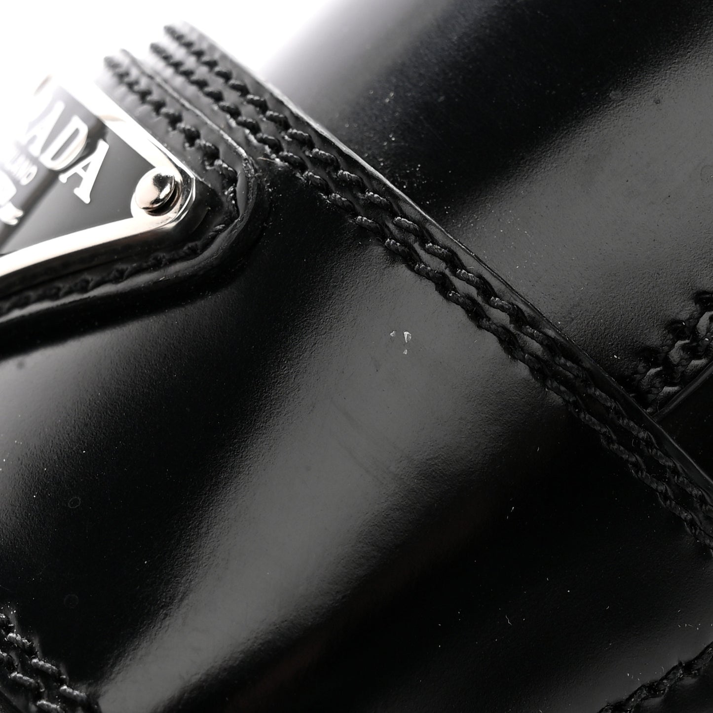 Spazzolato Metal Triangle Logo 50mm Loafers 39.5 Black