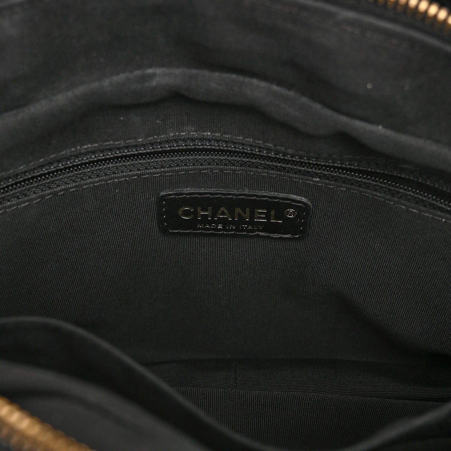 Caviar Quilted Petit Timeless Tote PTT Black