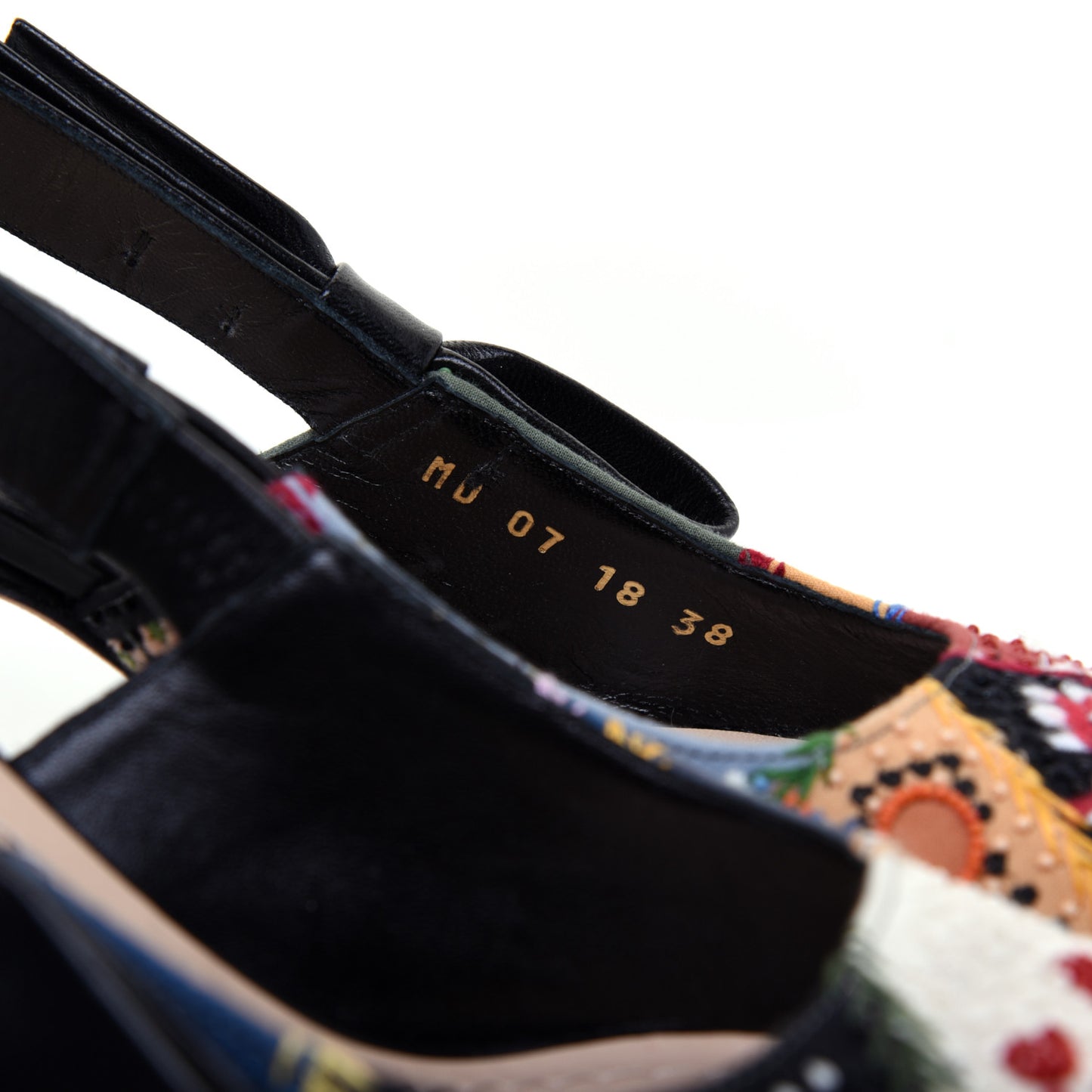 Calfskin Embroidered Beaded Sweet D Sling-Back Pumps 38 Multicolor