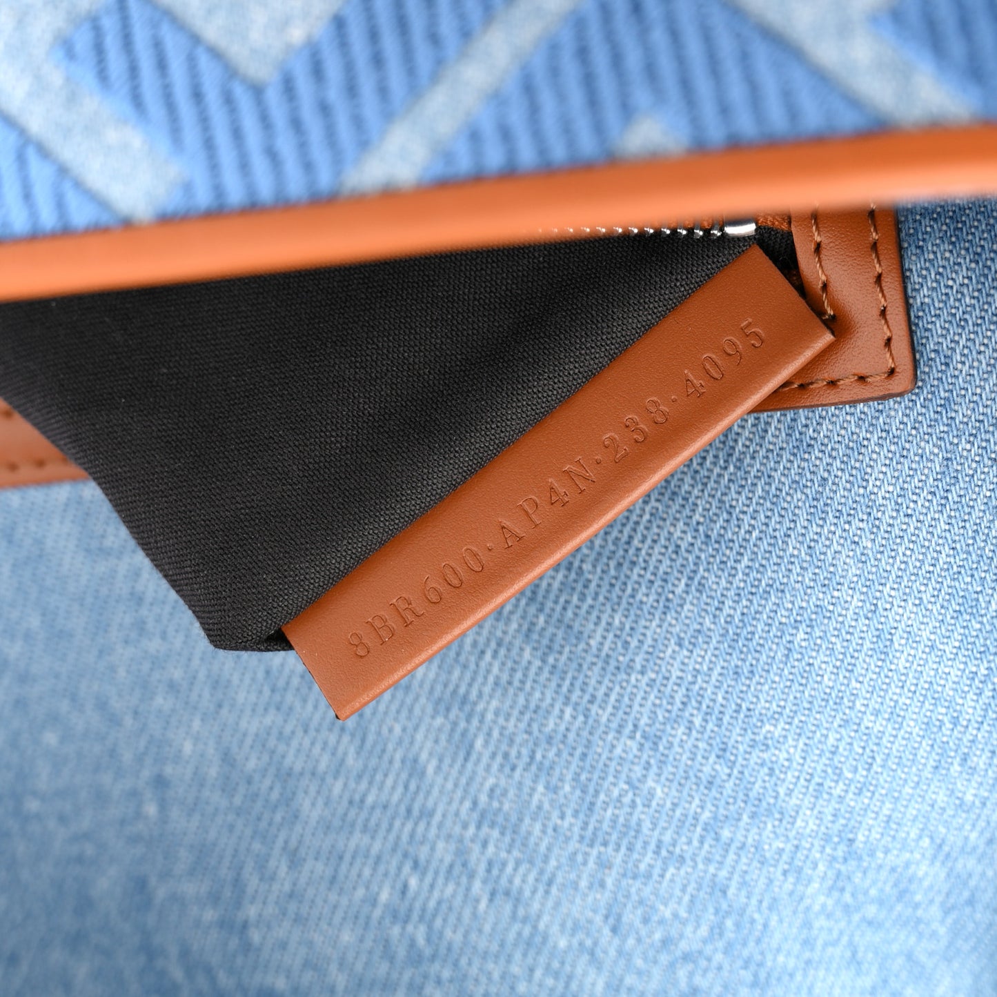 Denim Vitello King FF Embroidered Baguette Denim Chiaro Brandy