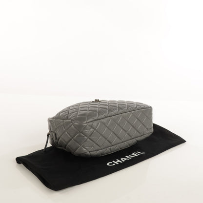 Chanel Aged Calfskin Medium Reissue Camera Case Grey 4 of 6