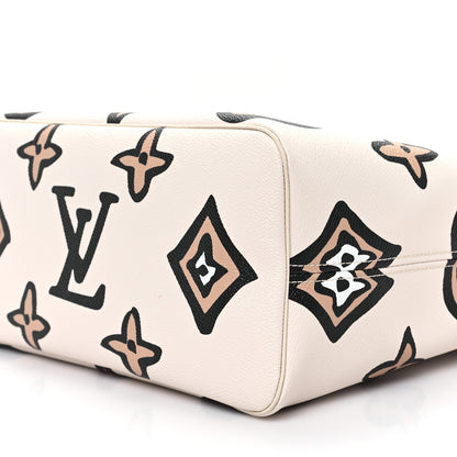 Louis Vuitton Monogram Giant Wild at Heart Neverfull MM Creme 10 of 12