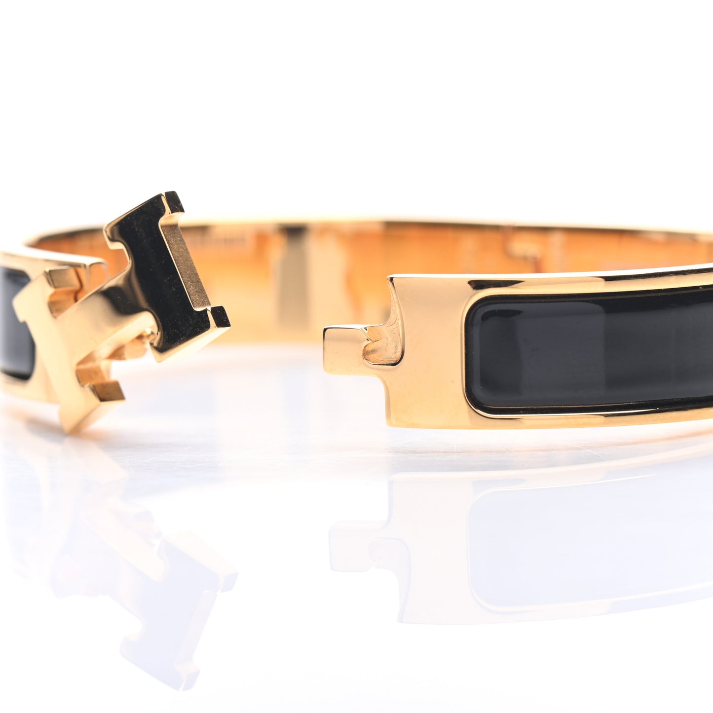 Enamel Narrow Clic Clac H Bracelet PM Black