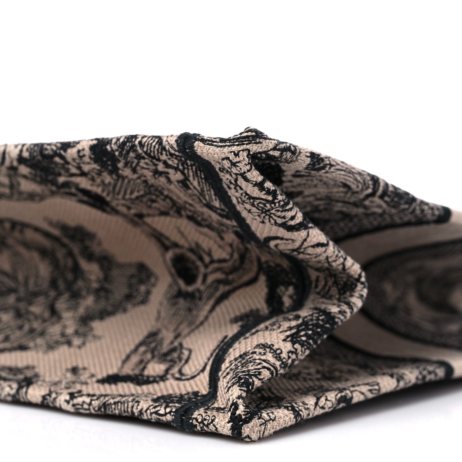 Christian Dior Canvas Embroidered Medium Dioriviera Toile De Jouy Book Tote Black 9 of 10