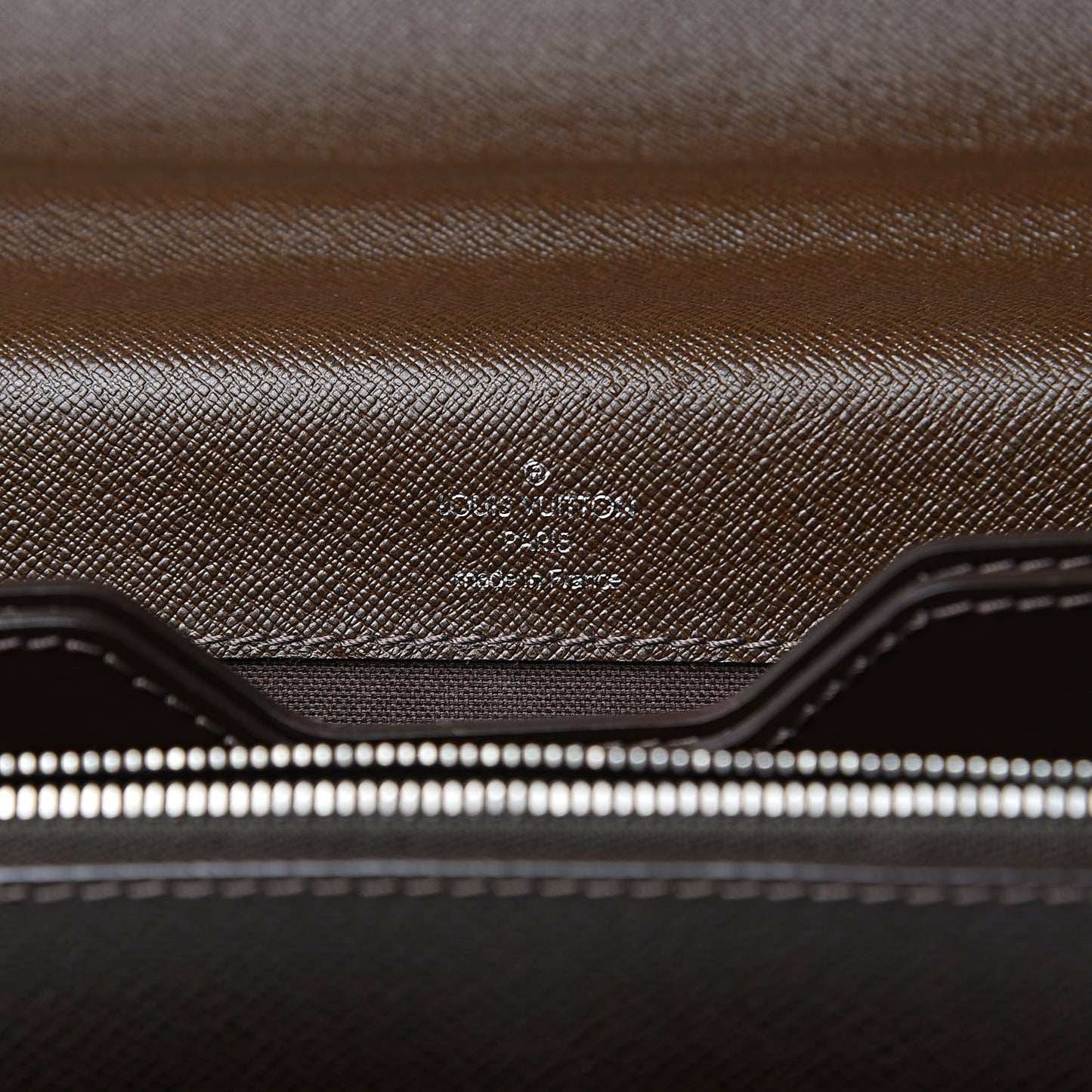 Taiga Neo Robusto 2 Compartment Briefcase Grizzli
