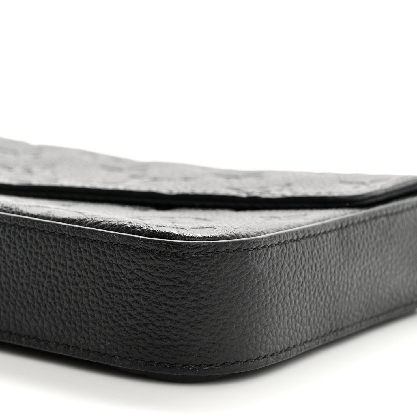 Empreinte Pochette Felicie Chain Wallet Black