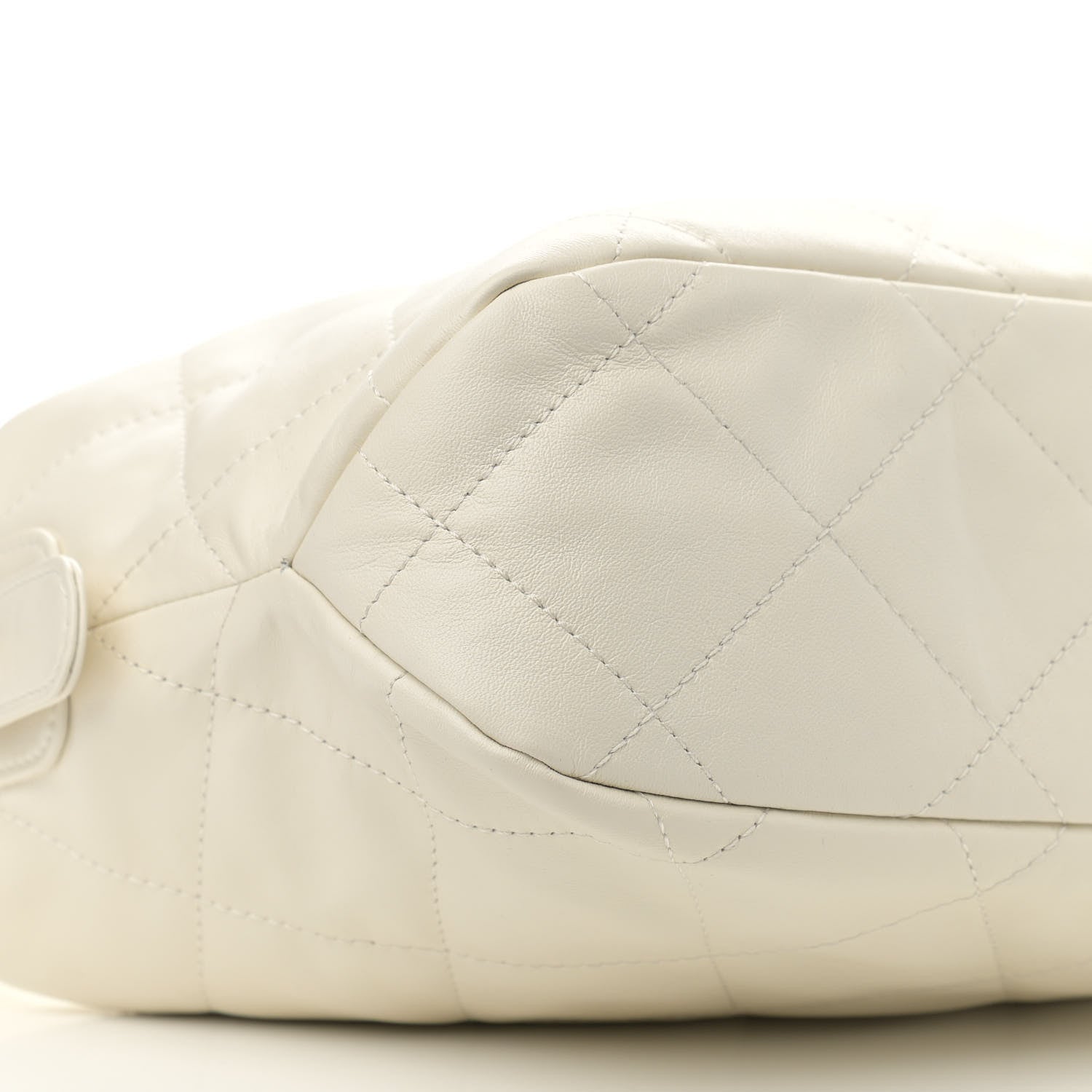 Chanel Calfskin Quilted Daily Hobo White 9 of 11