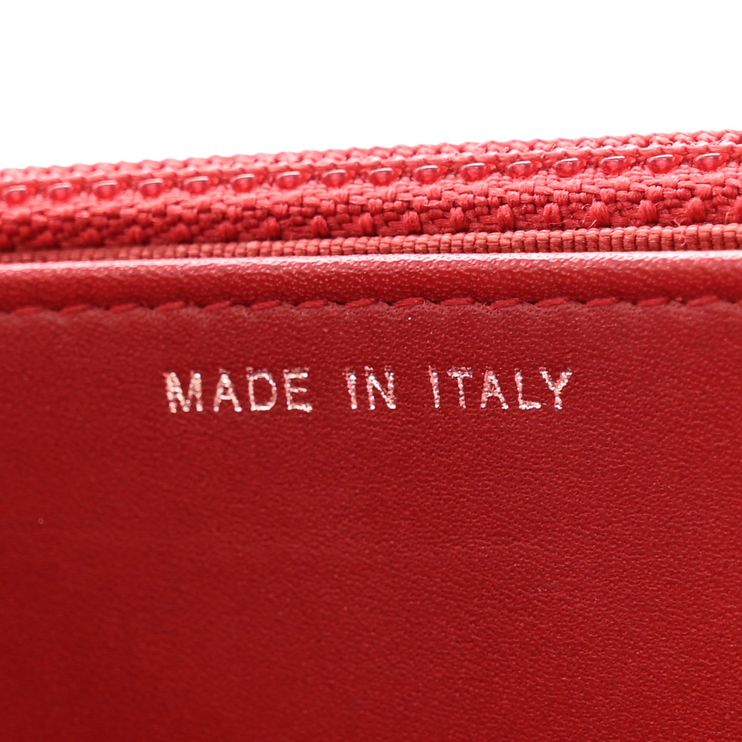 Caviar Quilted Wallet on Chain WOC Red