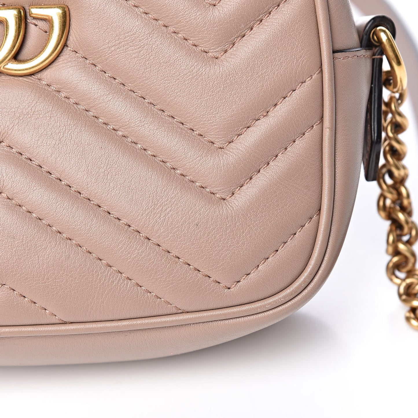 Calfskin Matelasse Mini GG Marmont Chain Shoulder Bag Porcelain Rose