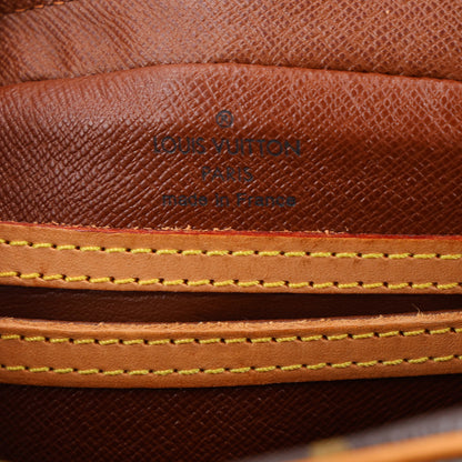Louis Vuitton Monogram Blois 6 of 10