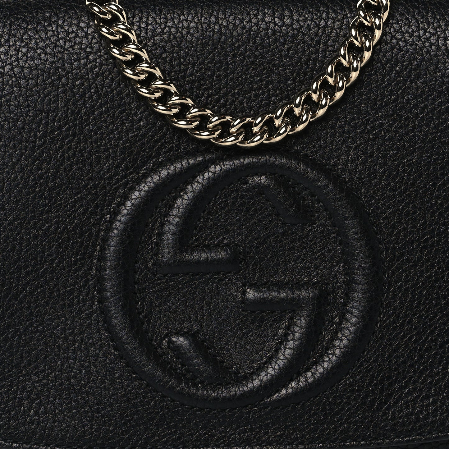 Pebbled Calfskin Medium Soho Flap Crossbody Black