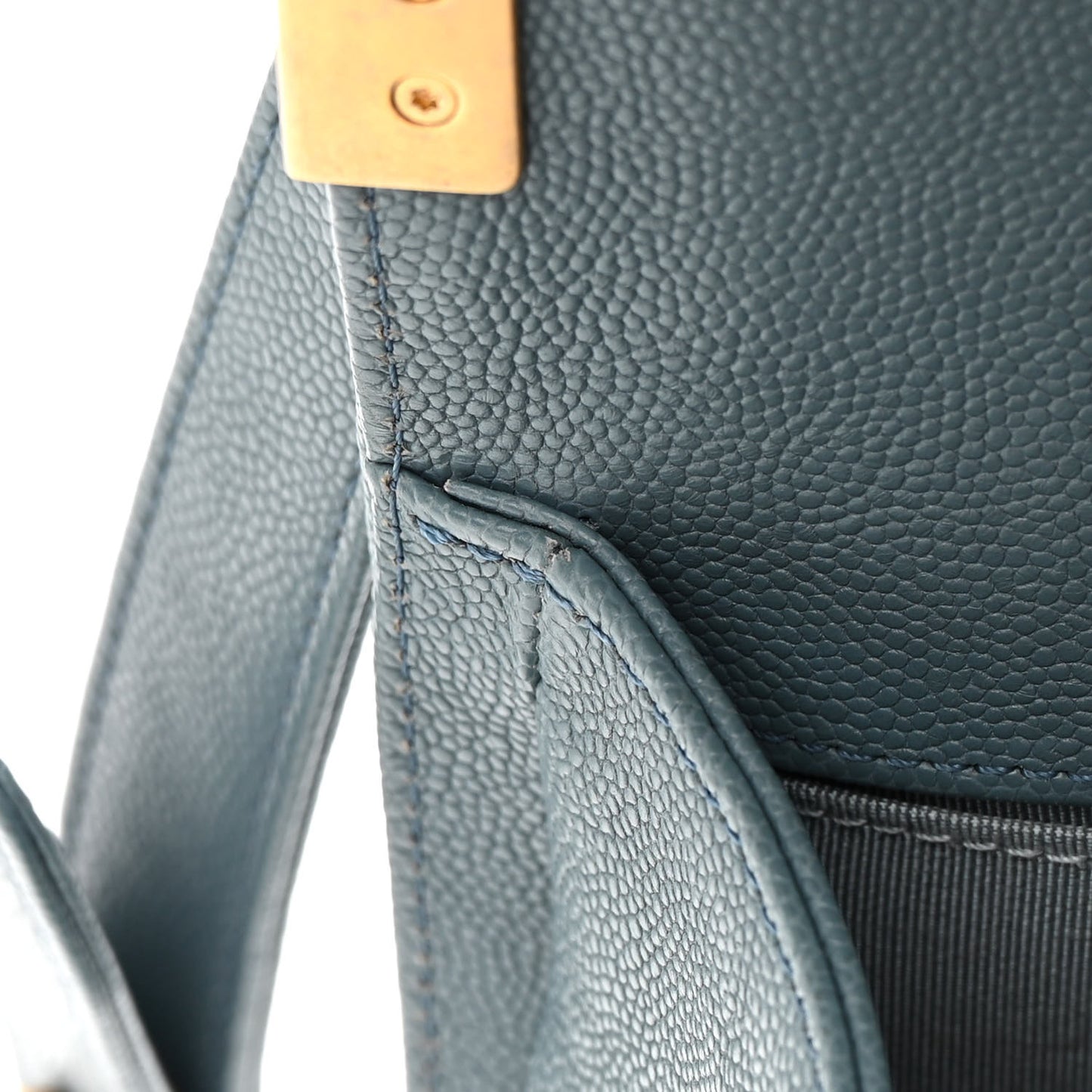 Caviar Quilted Medium Boy Flap Blue