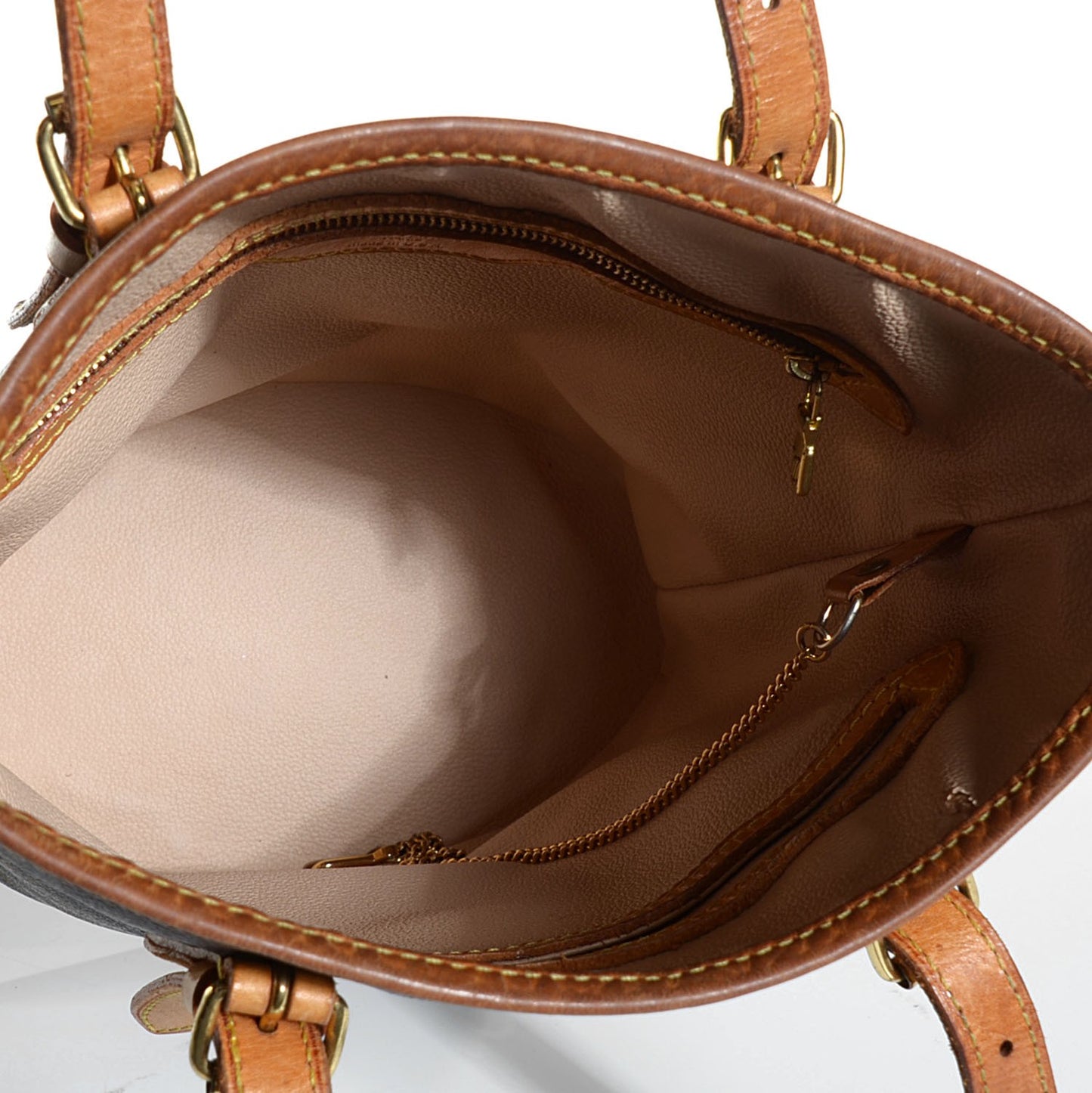 Monogram Petit Bucket 23