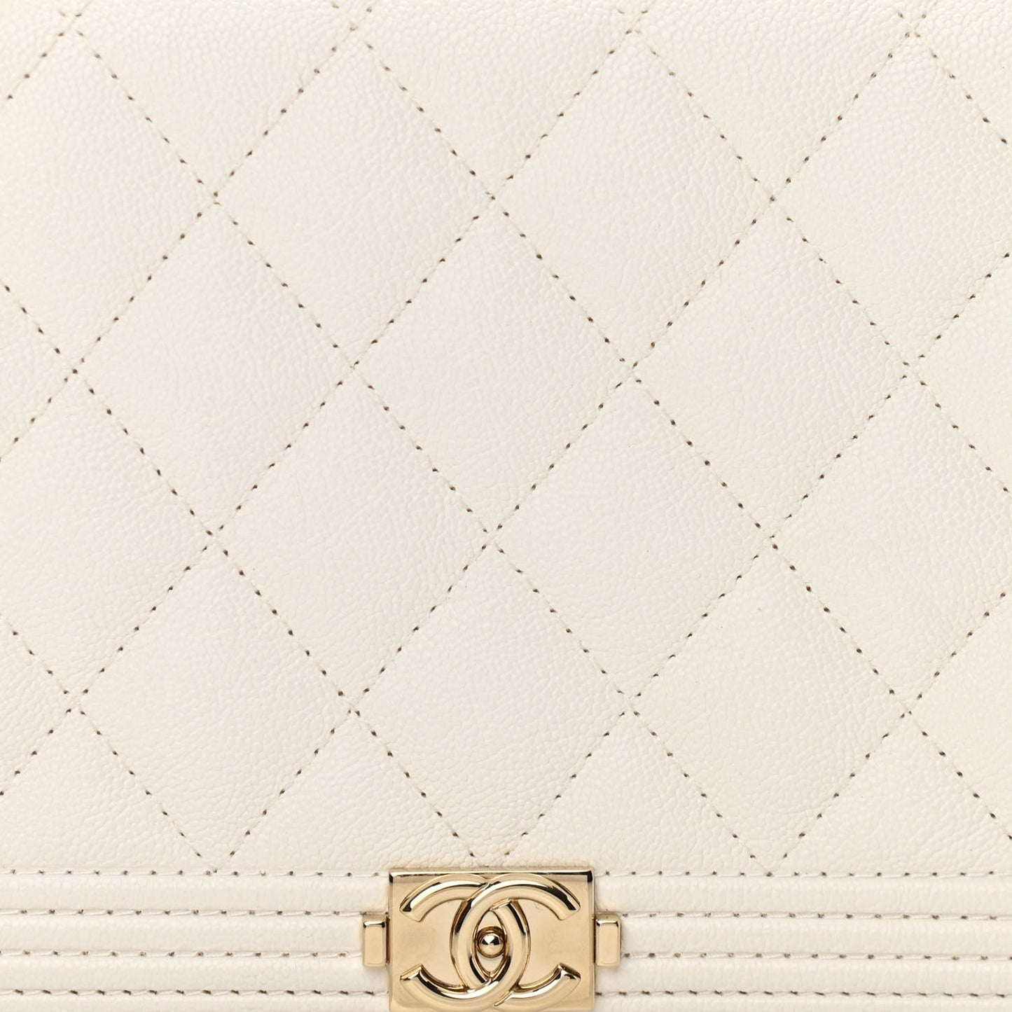 Caviar Quilted Boy Wallet On Chain WOC White