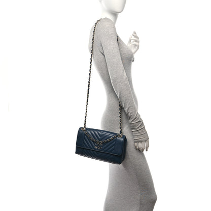 Chanel Calfskin Quilted Medium Daily Chevron Flap Navy Blue 2 of 10