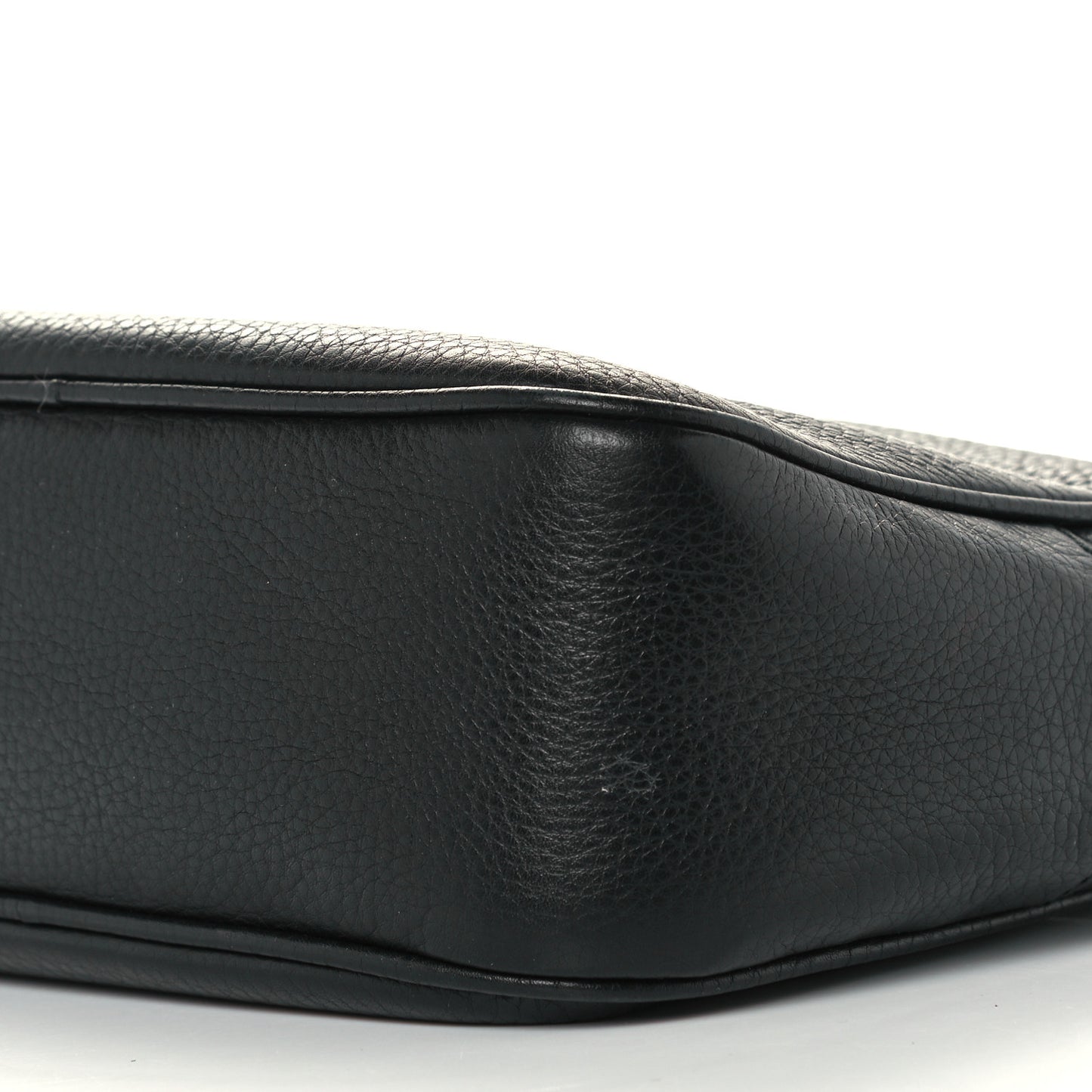 Pebbled Calfskin Small Soho Disco Bag Black