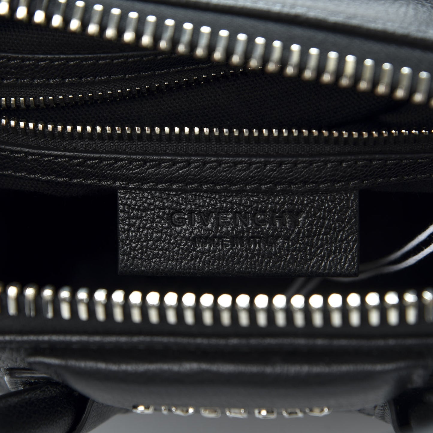 Sugar Goatskin Mini Antigona Black