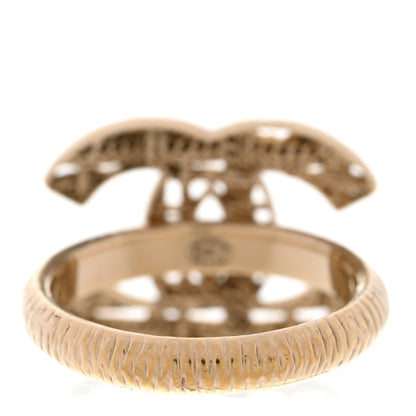 Chanel Tweed Effect CC Ring 53 6.25 Gold 3 of 5