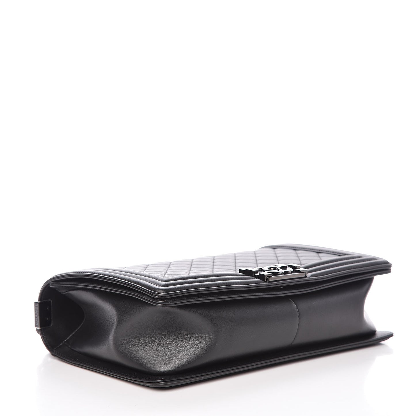 Calfskin Quilted New Medium Boy Flap So Black