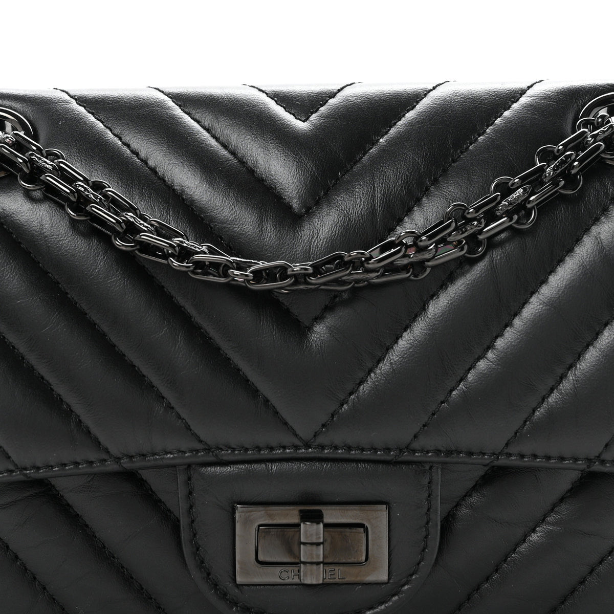 Aged Calfskin Chevron Quilted 2.55 Reissue Mini Flap So Black
