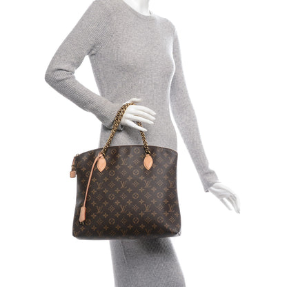 Louis Vuitton Monogram Lockit Chain MM 2 of 6
