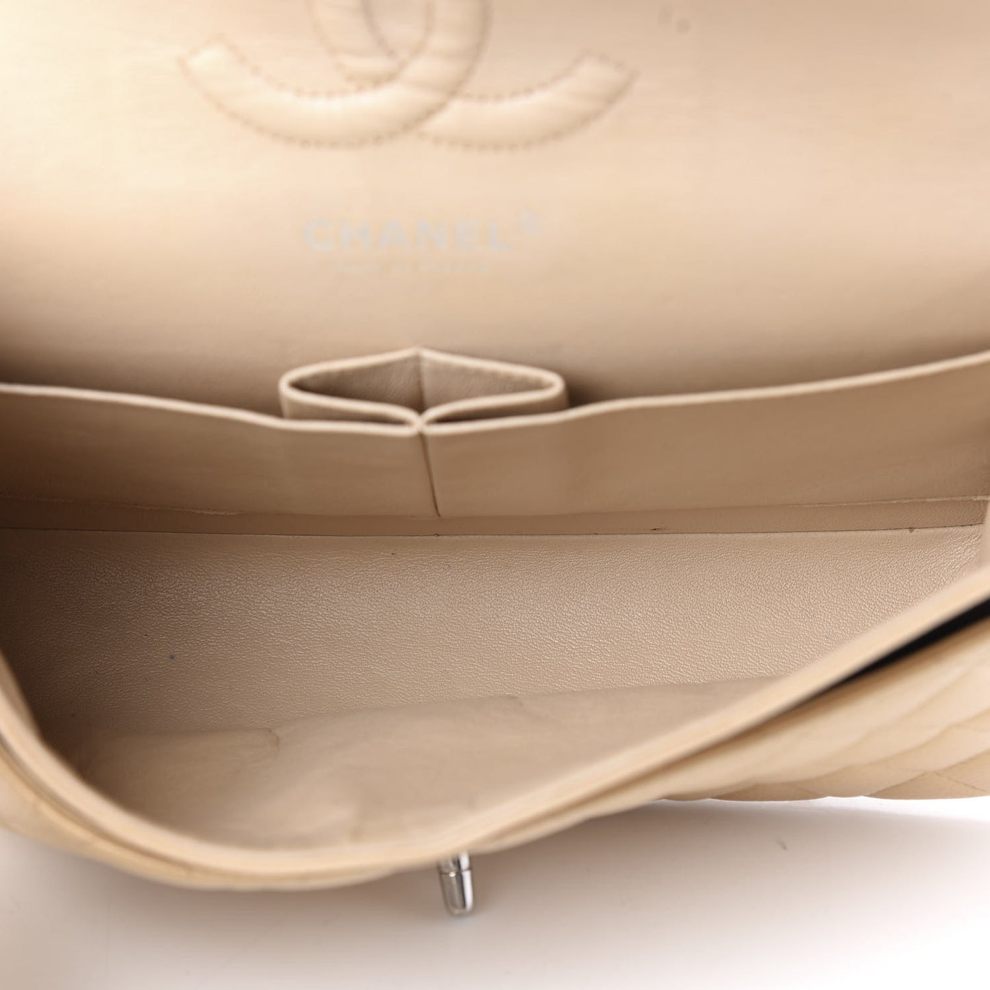 Caviar Quilted Medium Double Flap Beige Clair