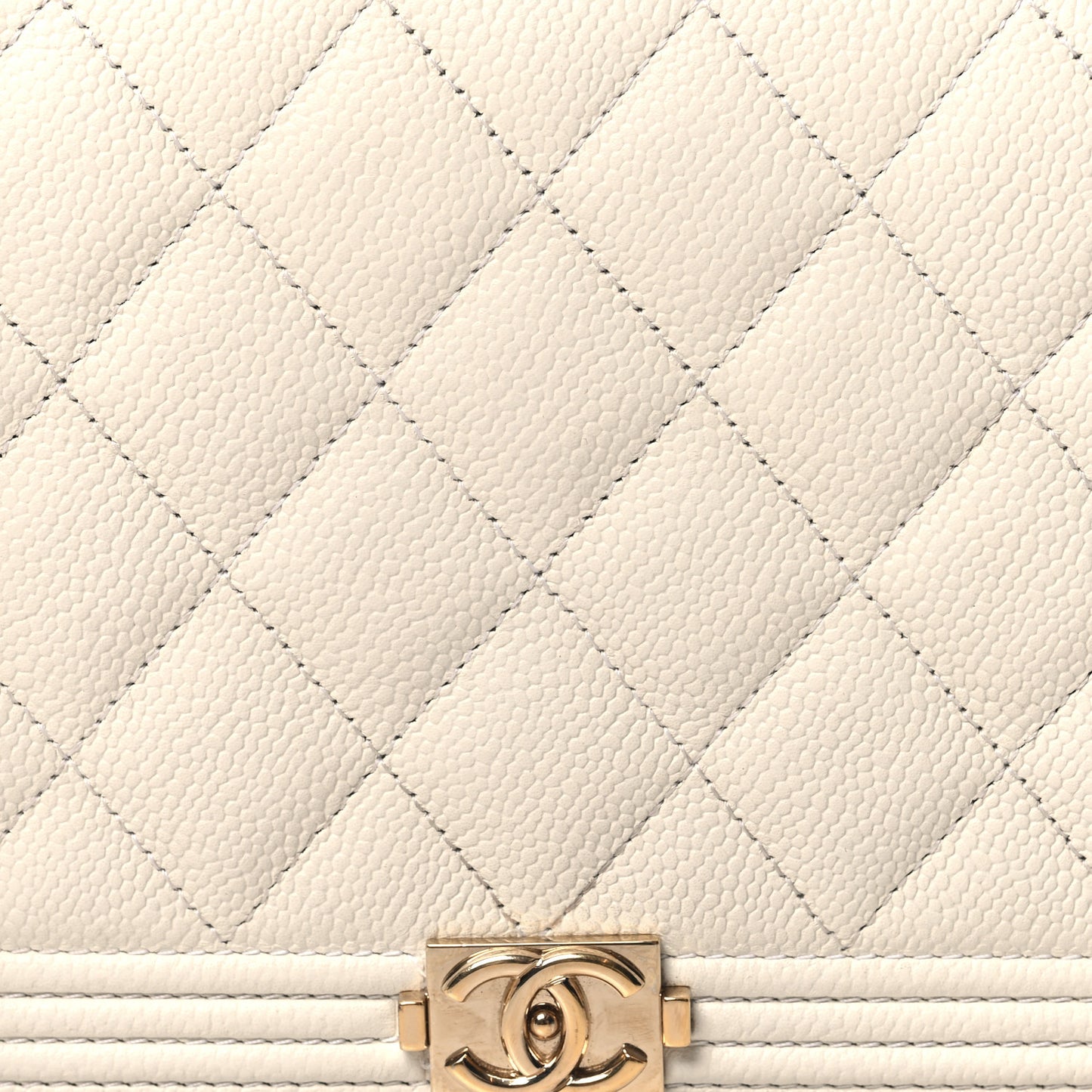Caviar Quilted Boy Wallet On Chain WOC White