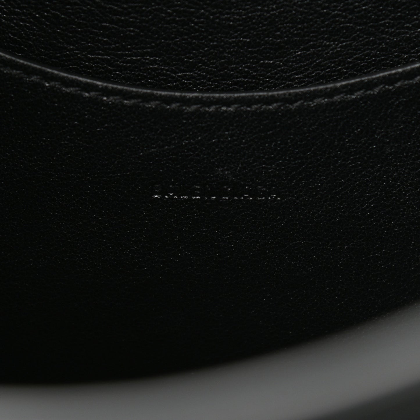 Cake Calfskin Tonal Hardware Neo Classic City Black